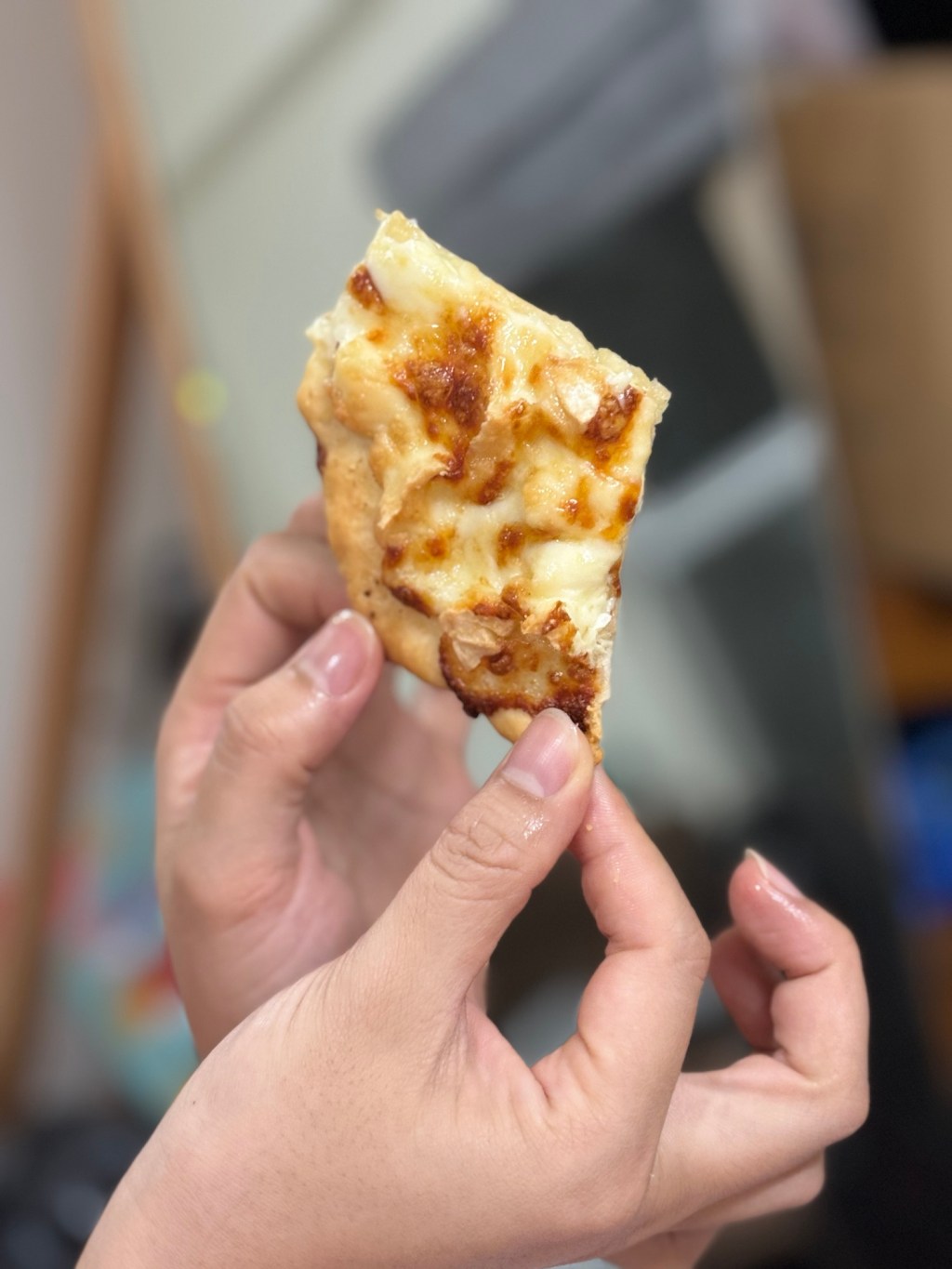 Cách làm đế bánh pizza phô mai đơn giản tại nhà&nbsp;🍕